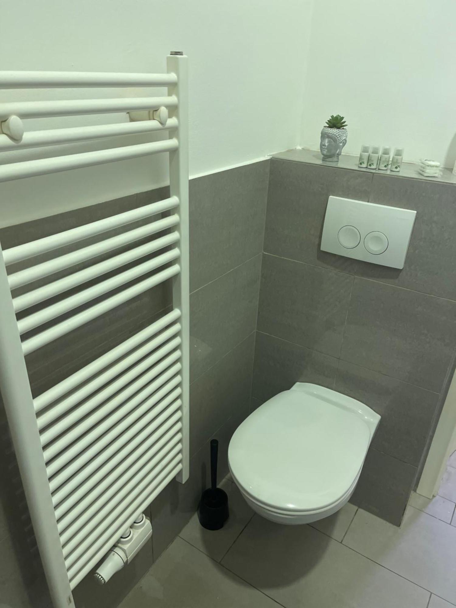 Cozy 5-Person Apartment In Vienna 6 Zewnętrze zdjęcie